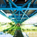 Ponte blu della ferrovia